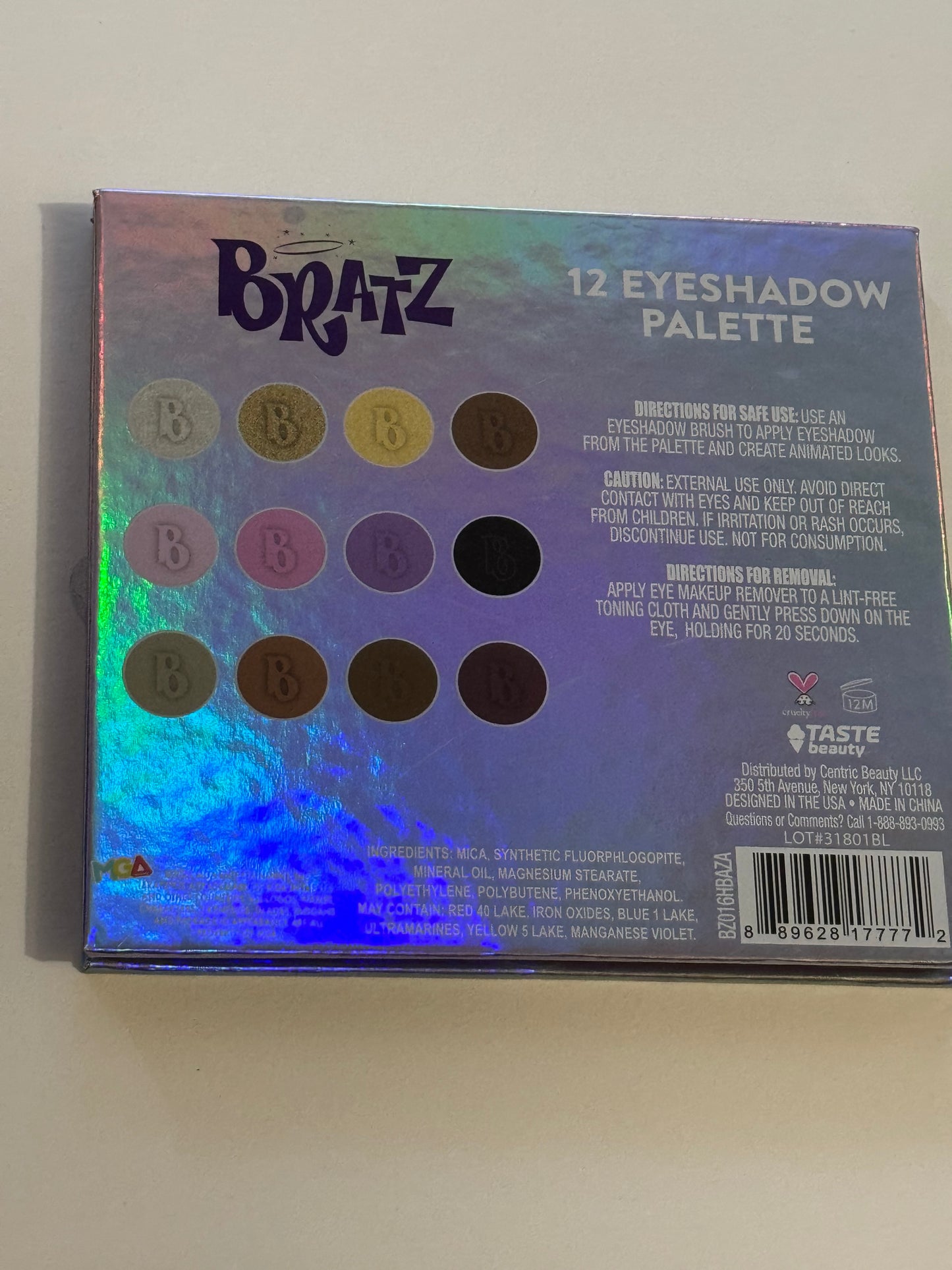 Bratz Eyeshadow Pallete with Mirror - Forever Chic