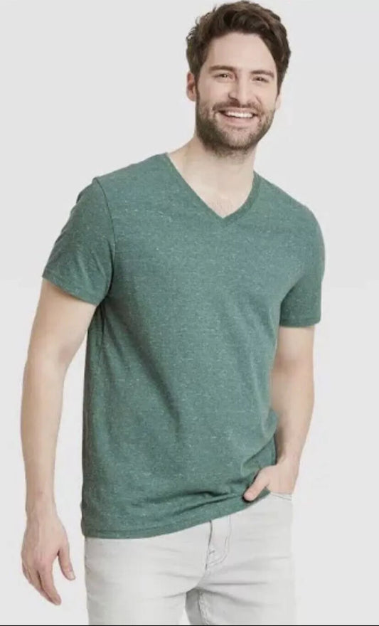Men’s Short Sleeve, Standard Fit Tee. Small