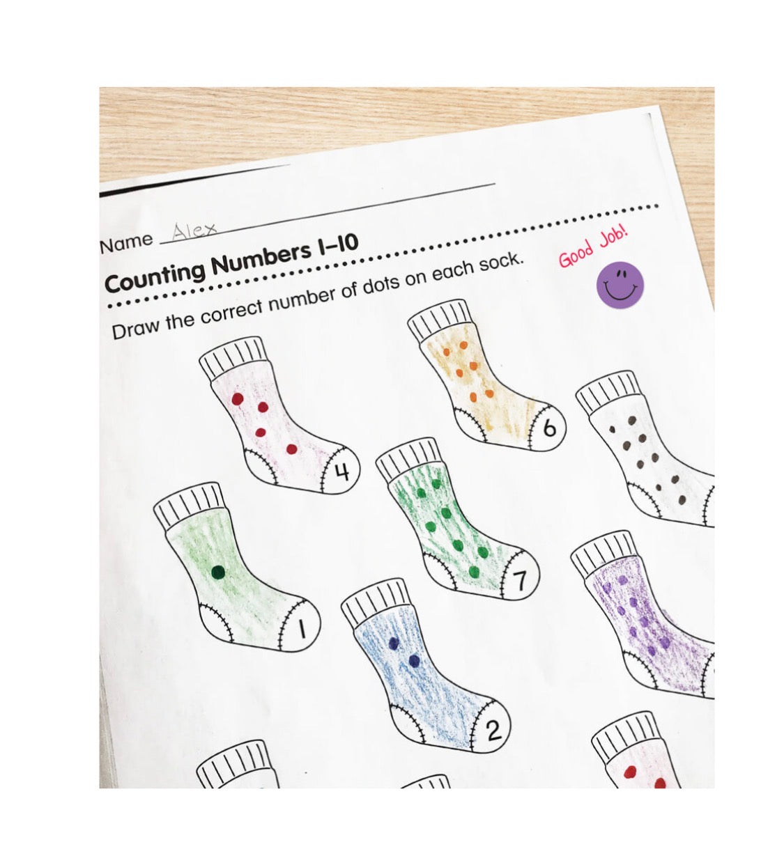 Smiles, Multicolor Chart Seals. 810 ct.